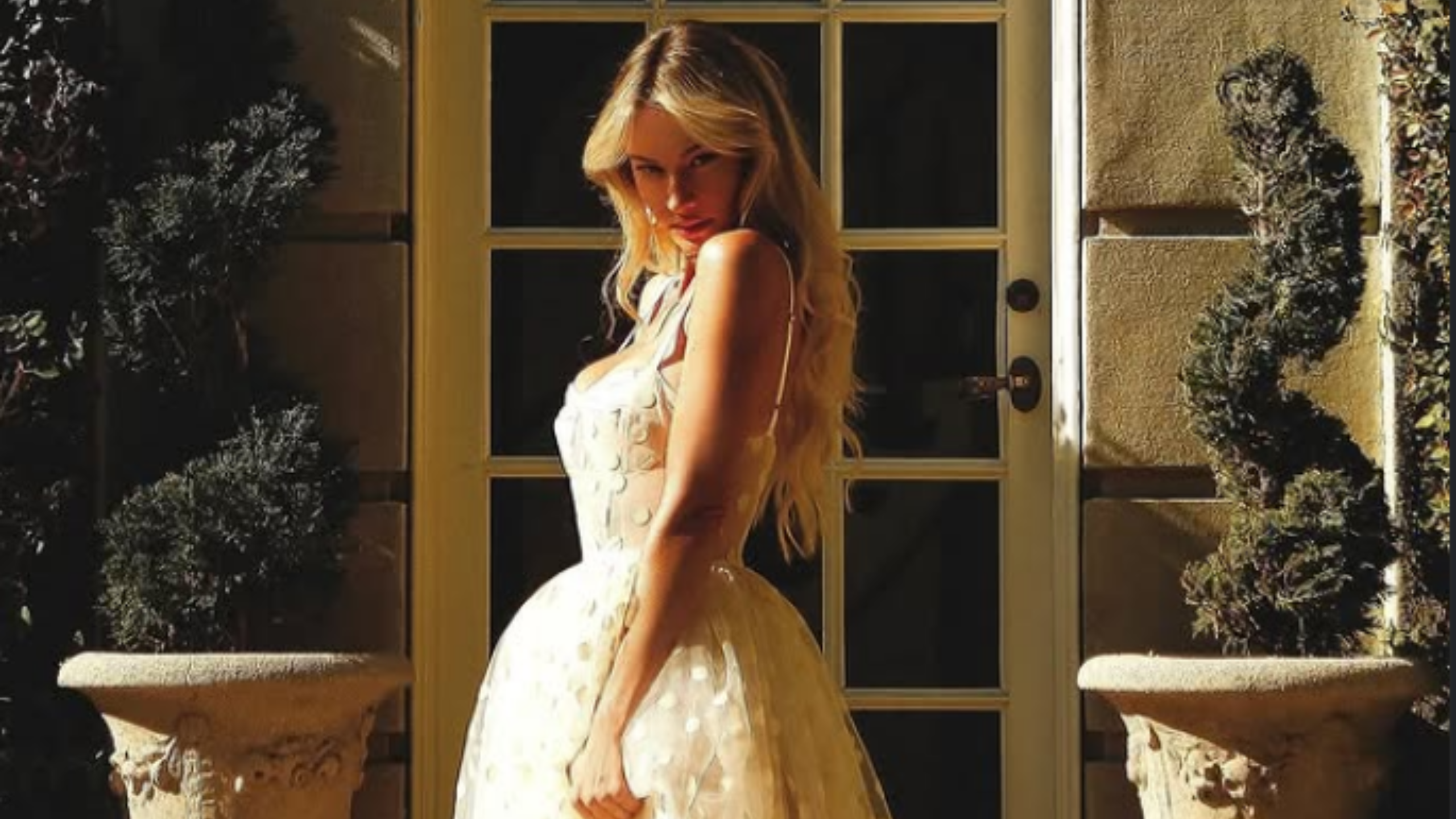Bryana Holly Hits Back at Body-Shamers After Oscars Afterparty Dress ...