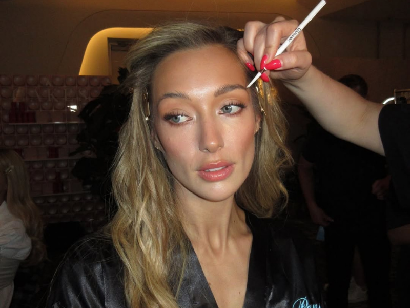 Penny Lane Backstage Photo 