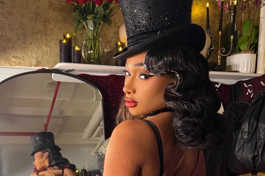Backstage Megan Thee Stallion as Zidler