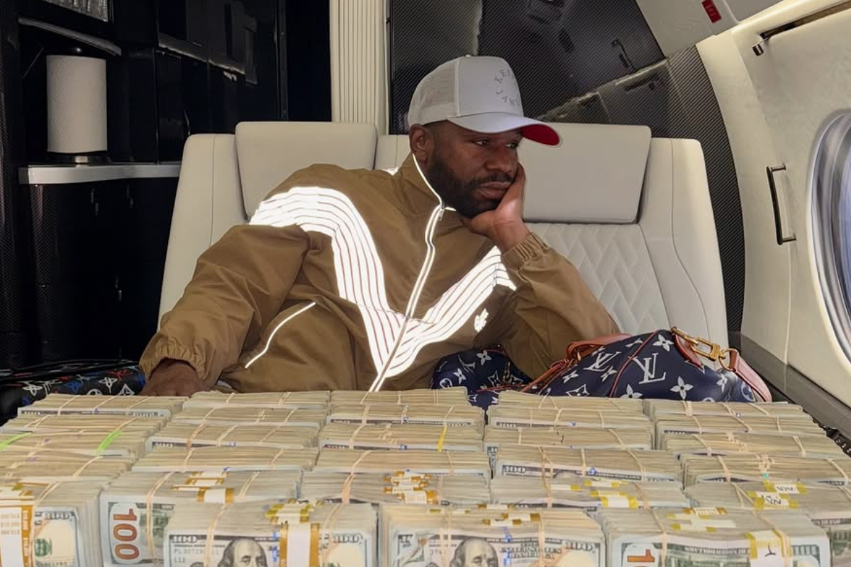 $200,000 Audemars Piguet Deal Triggers Floyd Mayweather Jr Felony Case, Fueling Questions About Boxer's Fortune