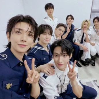 SEVENTEEN at CARATLAND 2026