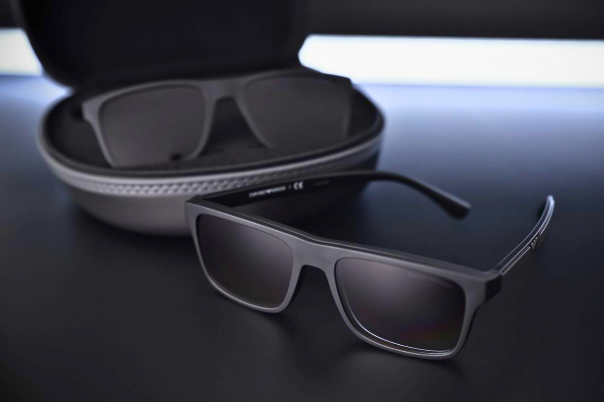 Black sunglasses