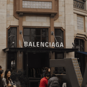 Balenciaga Store