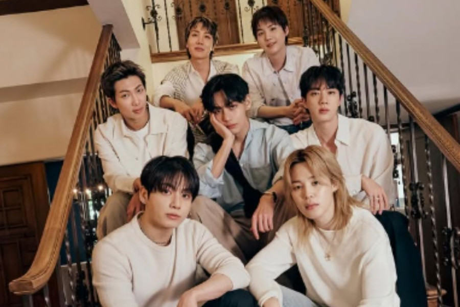 BTS poses for their official family photo