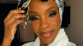 Tameko Star Selfie Photo