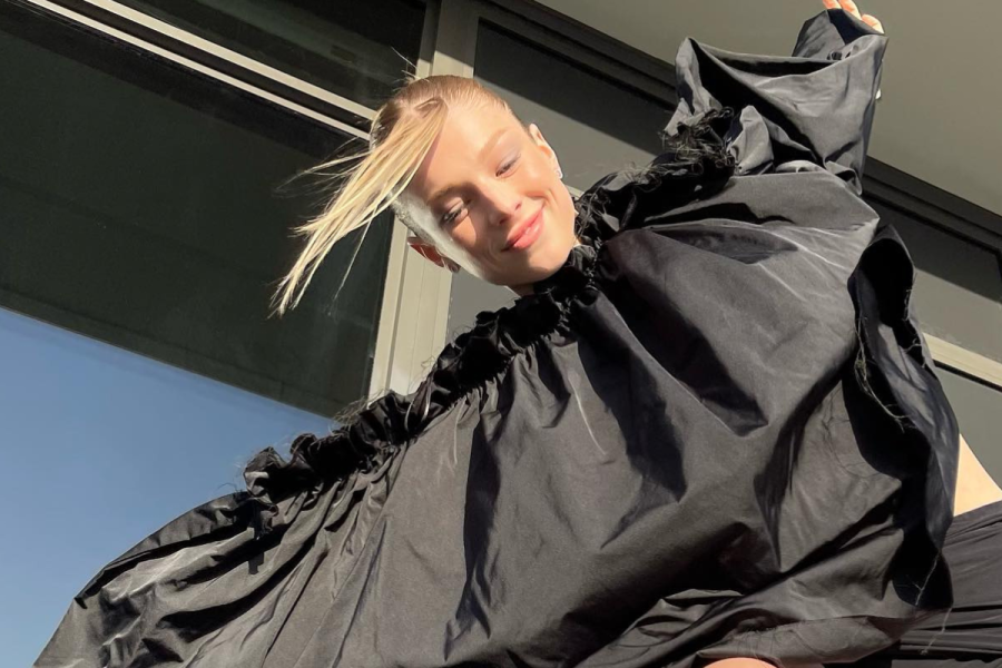 Hunter Schafer in a candid photo