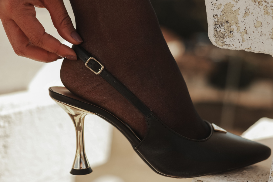 Black Chic Sandals with gold element