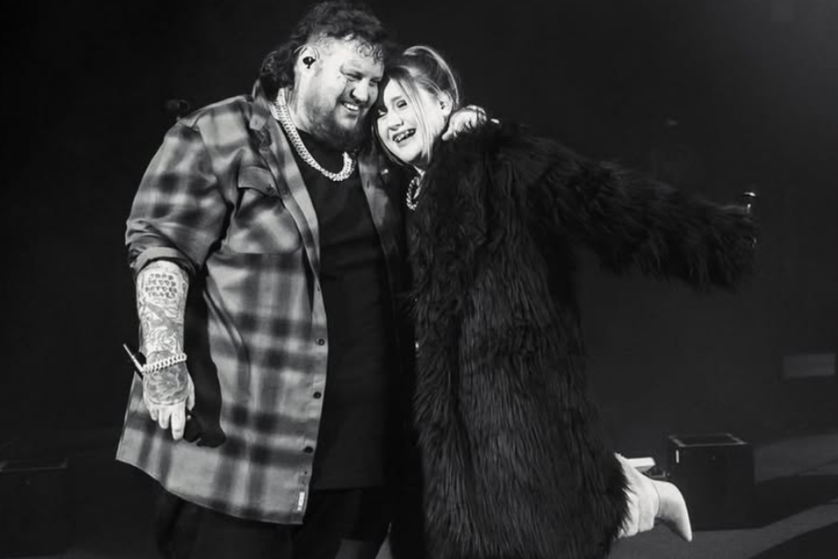 Jelly Roll's Daughter Teases Bombshell Truth Behind Bunnie Xo Divorce: 'The  Internet Is About To Crumble'