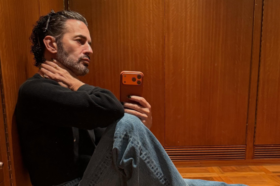 Marc Jacobs Mirror Selfie