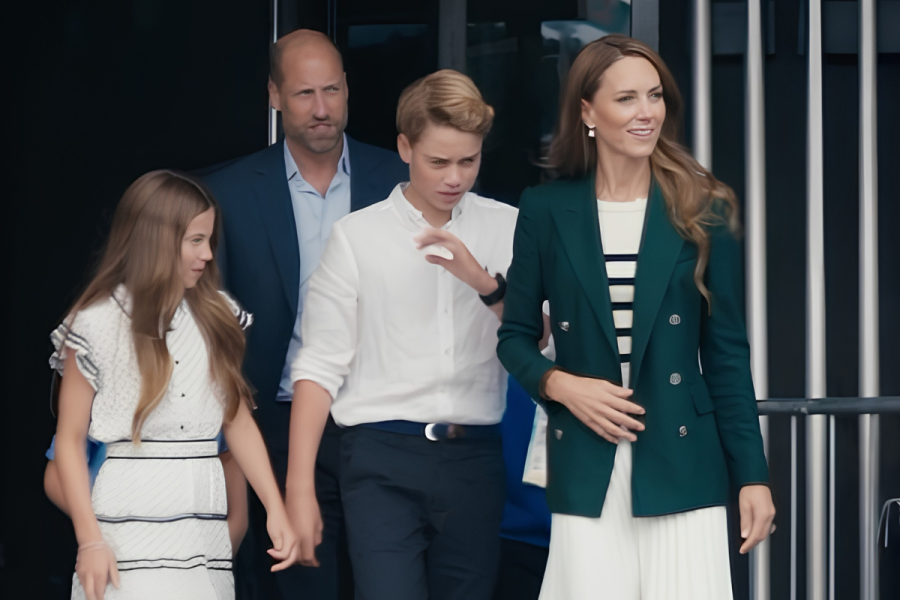 Kate Middleton Striped Knit