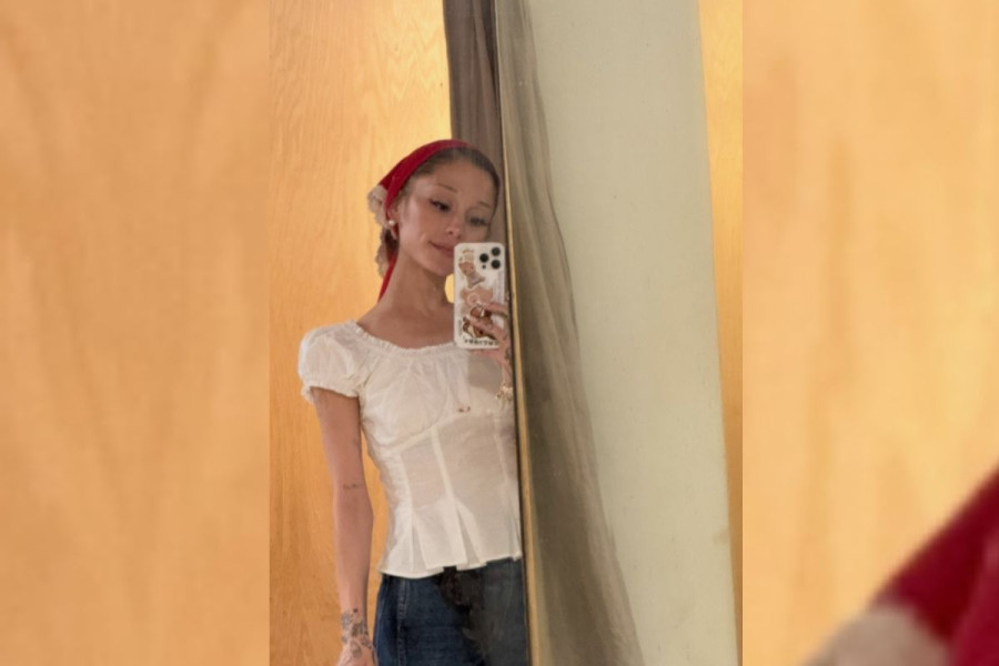 Ariana Grande and Ricky Alvarez hard launch romance