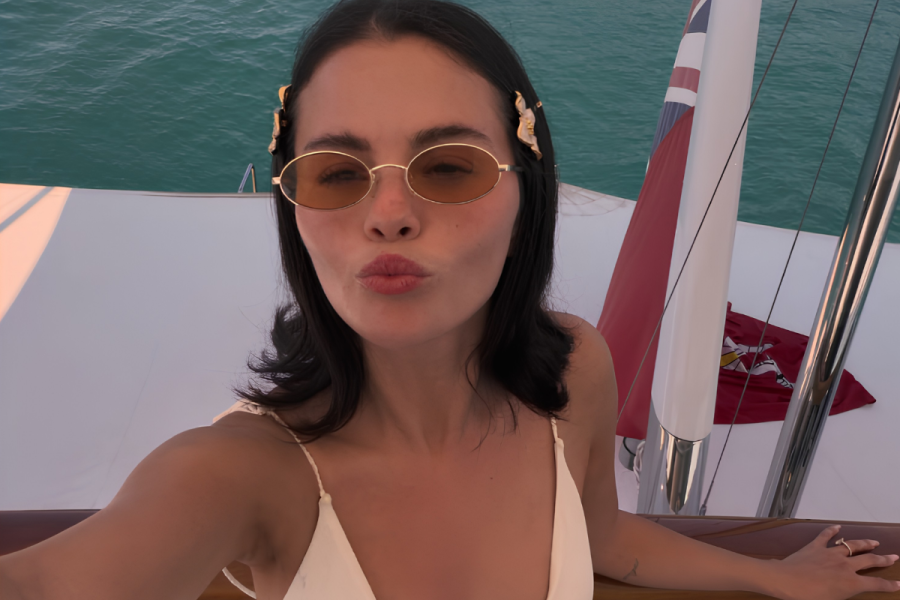 Selena Gomez posing in yacht