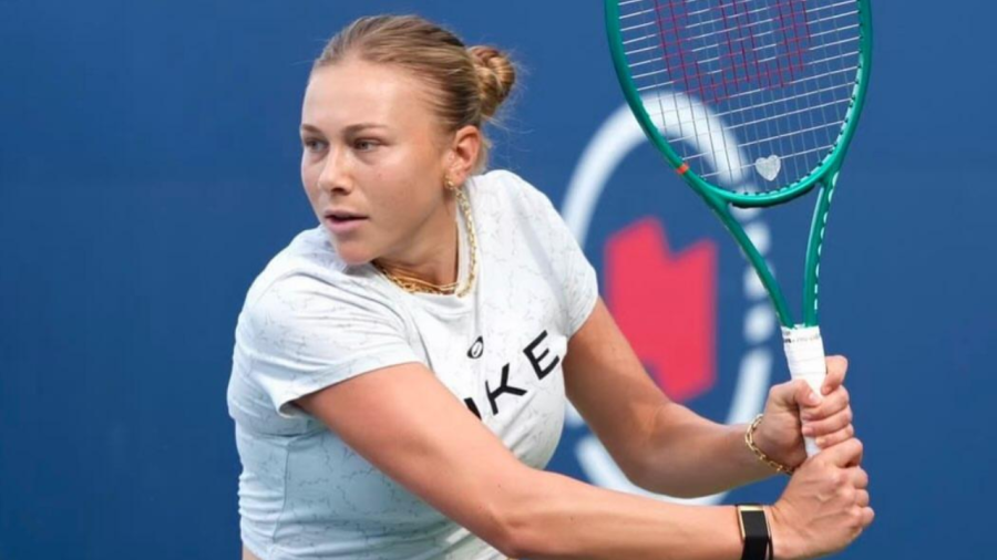 Amanda Anisimova Snuck Alcohol