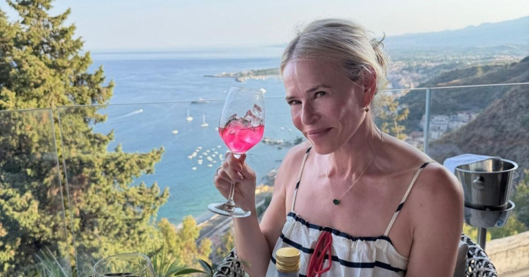 Chelsea Handler Seaside Dining