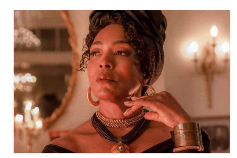 Angela Bassett