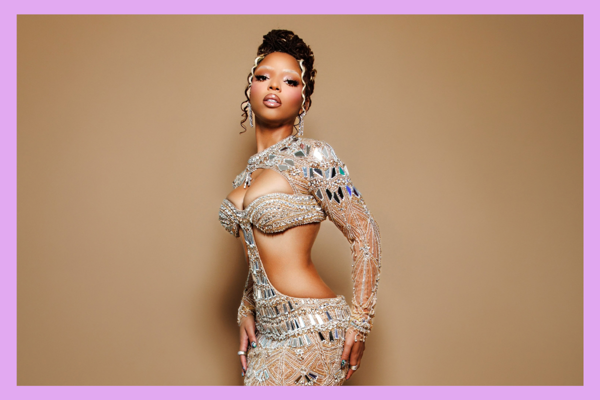 Chlöe Bailey Stuns in Sheer Crystal-Embellished Idan Cohen Gown at the 2026 MTV VMAs