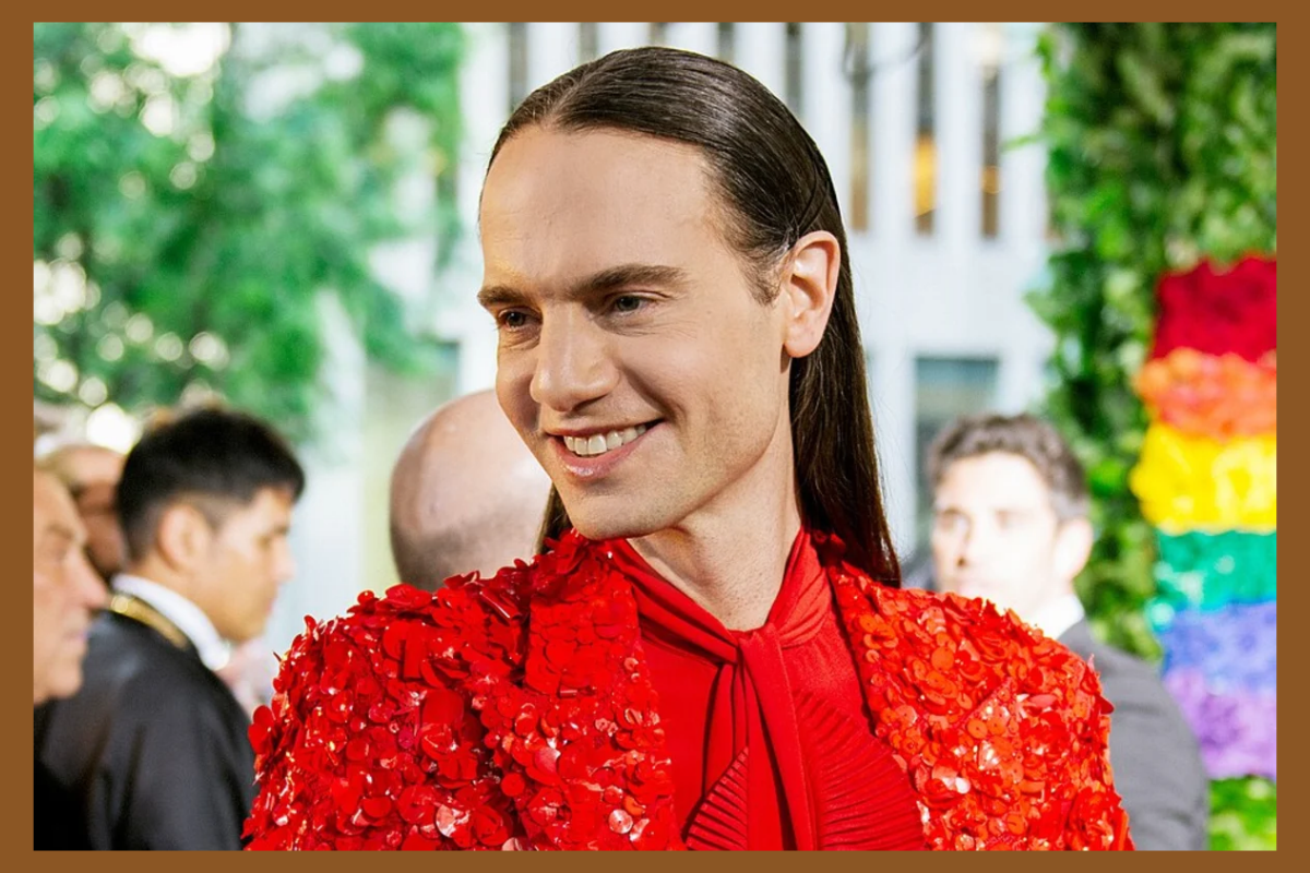 Jordan Roth Turns Bizarre 'Commonplace Alien' Insult Into a $165 Designer T-Shirt After Fan Frenzy
