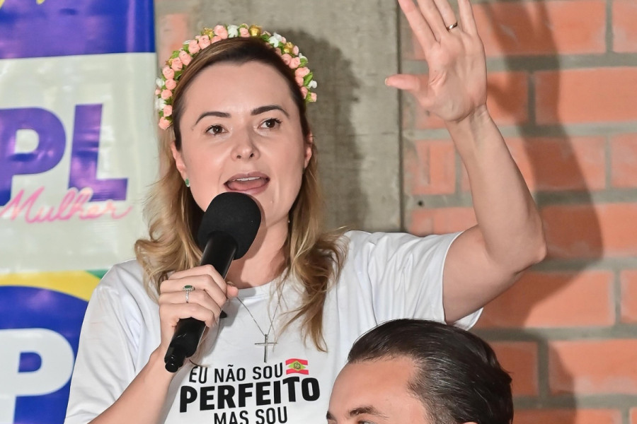 Júlia Zanatta