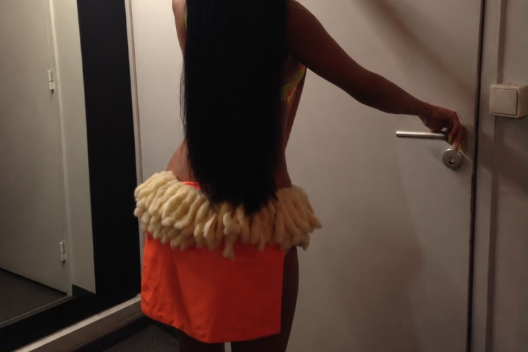 Tyla A*POP Tour Paris outfit details