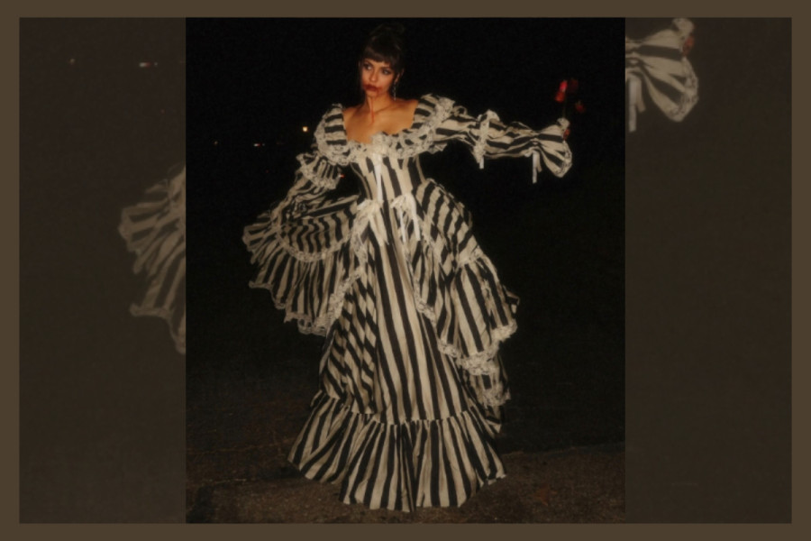 Victoria Justic in a Beetlejuice-inspired dress