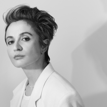 Veronica Leoni Black and White Photo