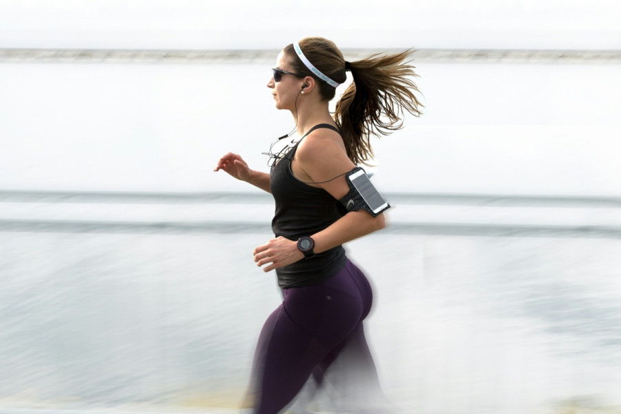 woman jogging in paris