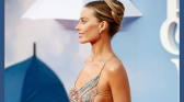 Margot Robbie naked dress